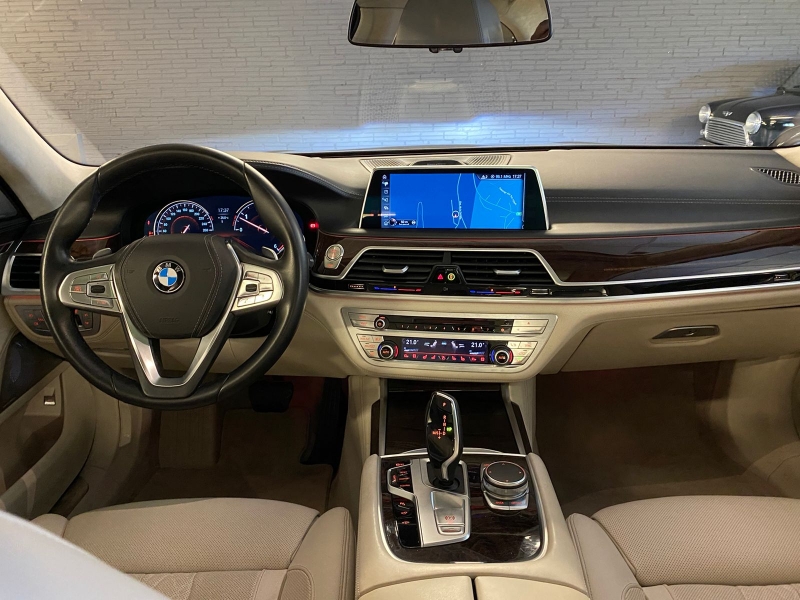 BMW 740Xdrive “320cv”