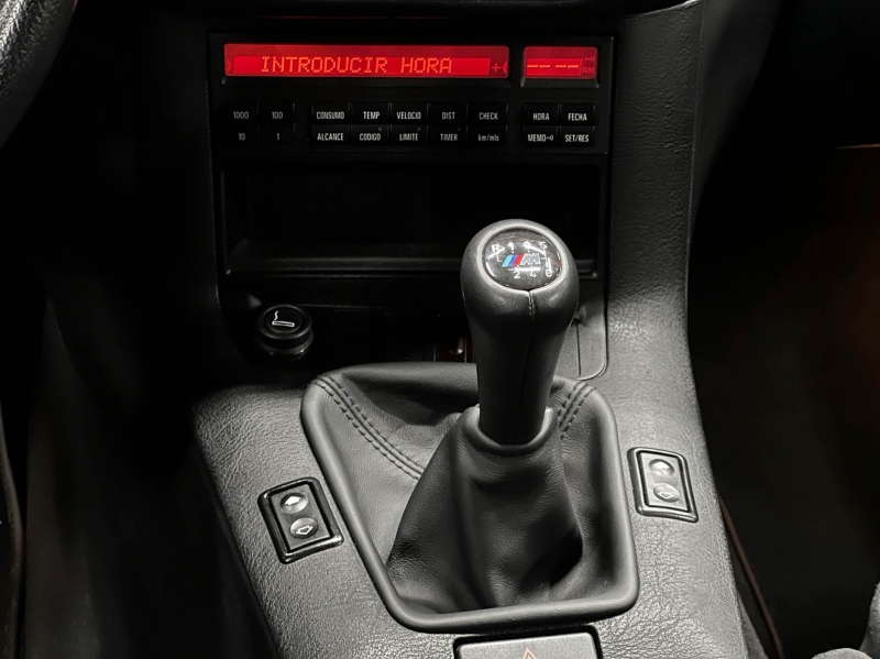 BMW M3 E36 3.2 coupe 321cv Manual canvi 6