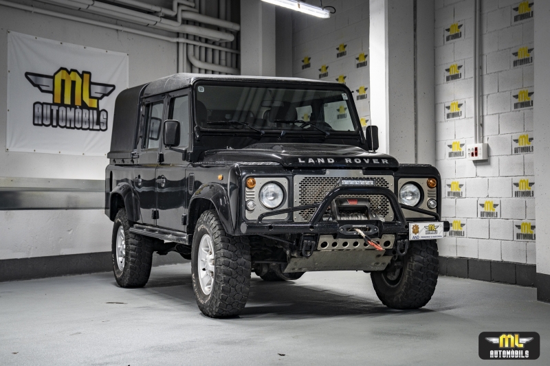 LAND ROVER DEFENDER PICK-UP 