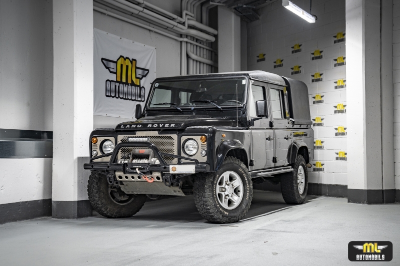 LAND ROVER DEFENDER PICK-UP 
