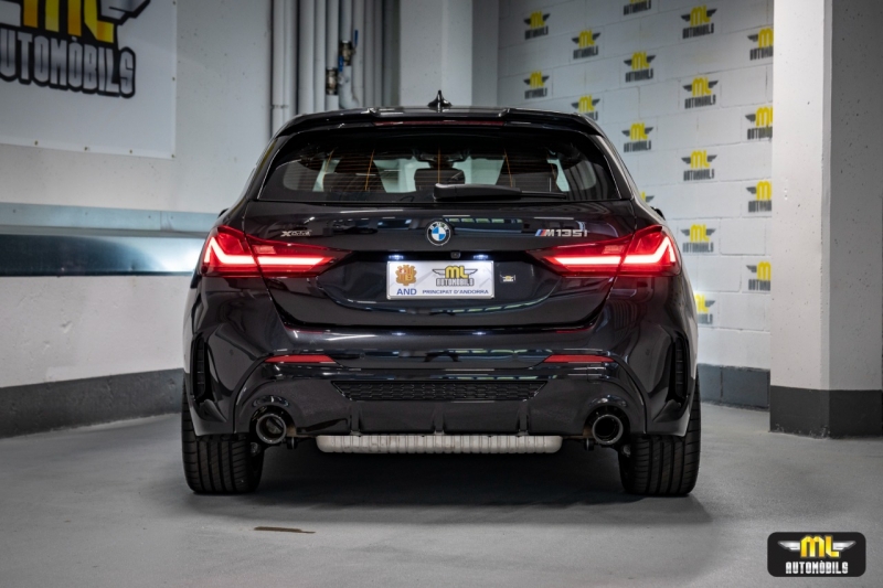 NOU BMW M135i xDrive 2021 KM0