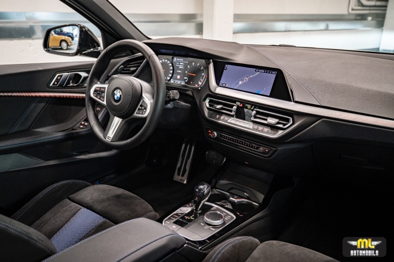 NOU BMW M135i xDrive 2021 KM0