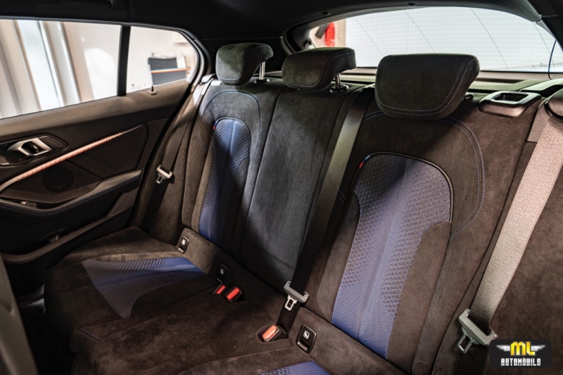 NOU BMW M135i xDrive 2021 KM0