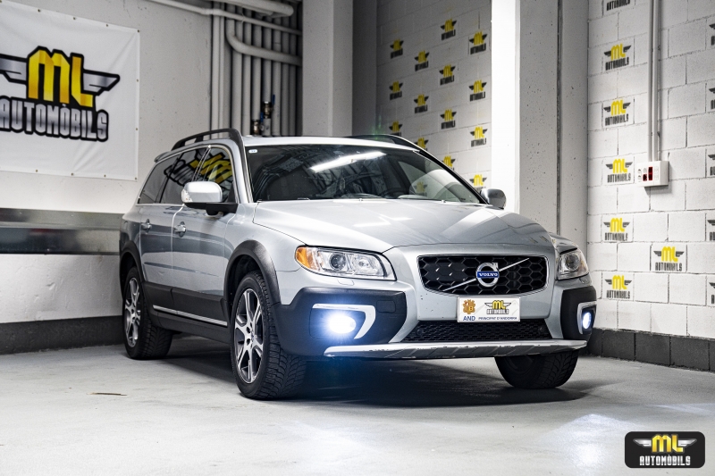 XC70 T6 AWD - 305 CV