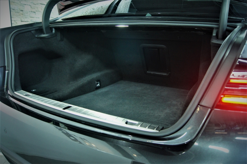 BMW 750I XDRIVE 530CV * A RE-ESTRENAR * * FULL EQUIP *