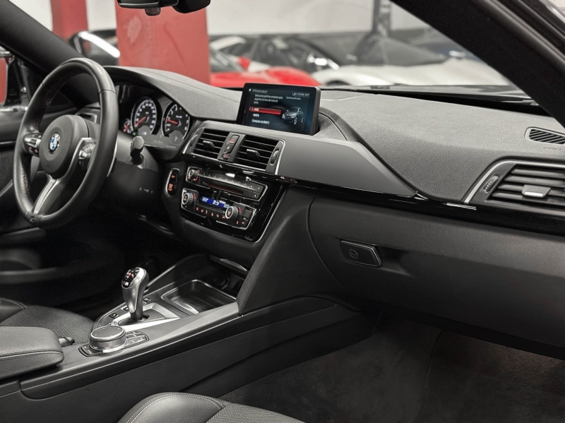 BMW M4 Competition DKG 450cv