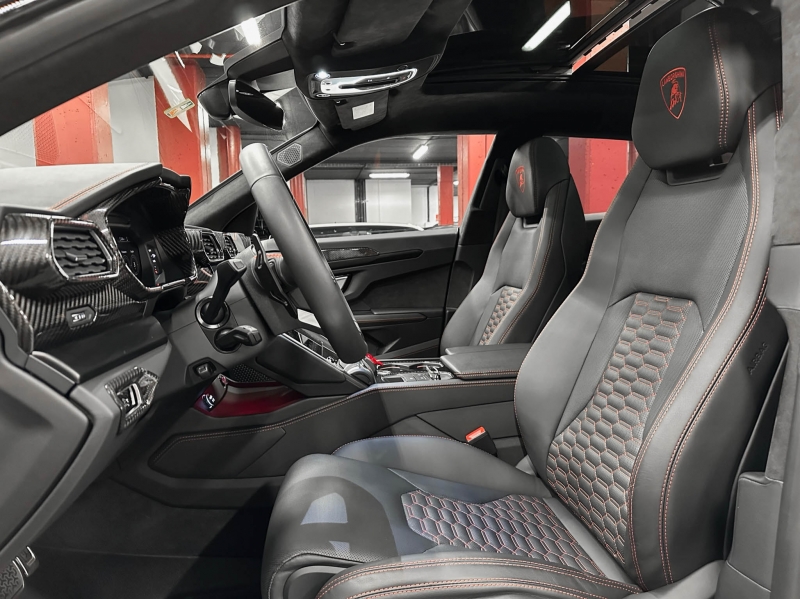 Lamborghini Urus 650cv Akrapovic full