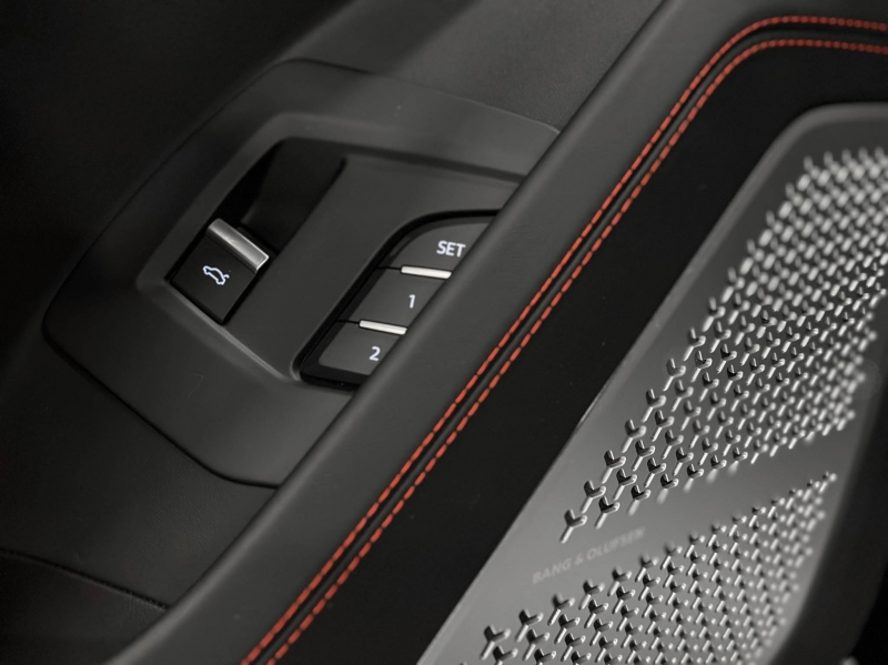 Lamborghini Urus 650cv Akrapovic full