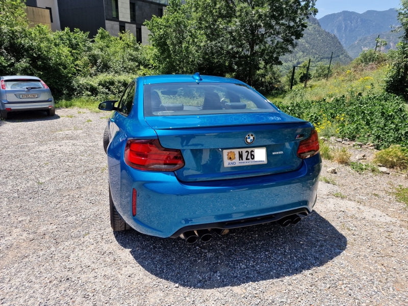 BMW M2 COMPETITION 411CV DKG
