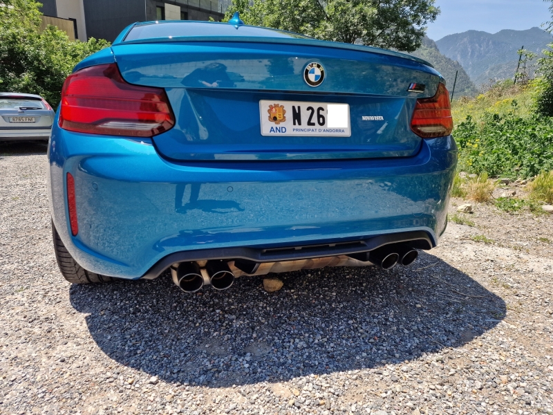 BMW M2 COMPETITION 411CV DKG