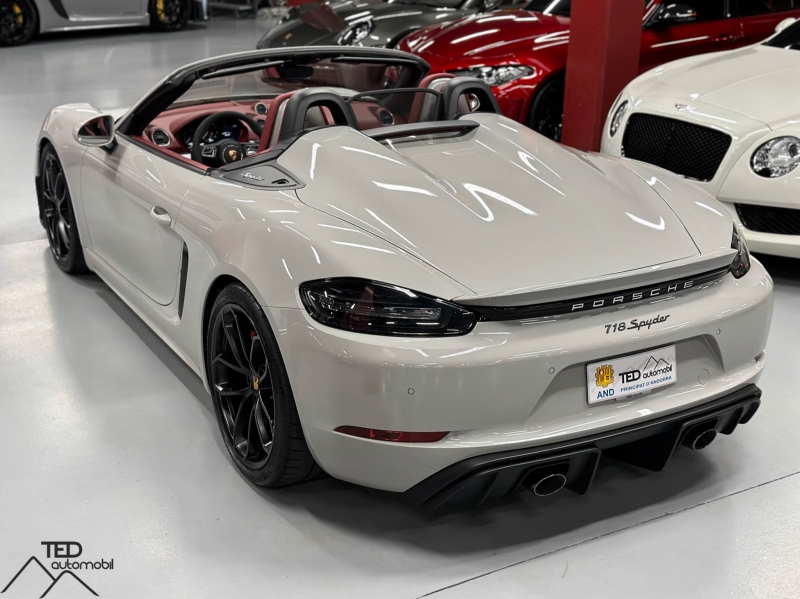 Porsche 718 Boxster Spyder 420cv