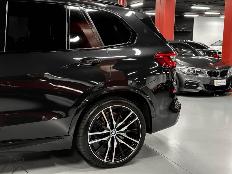 BMW X5 M50D 400cv