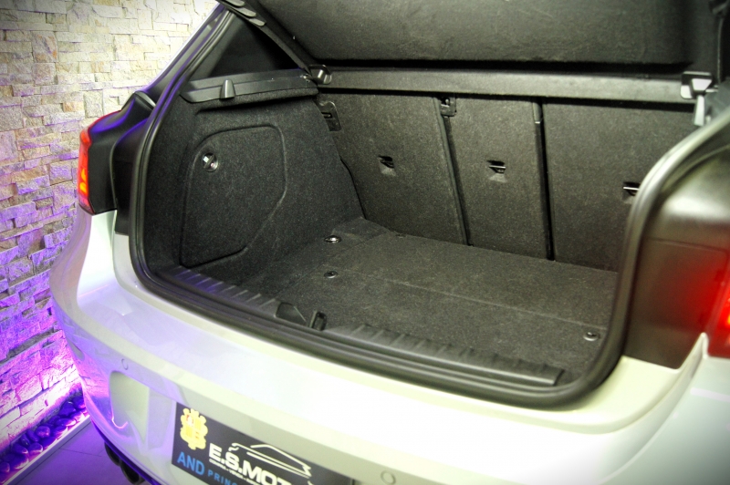 BMW 120D  XDRIVE 190CV  * AUTOMÀTIC *