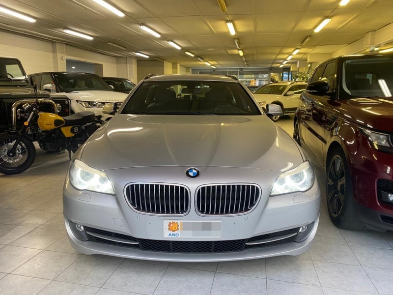 BMW 520i