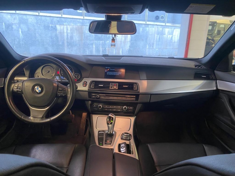 BMW 520i