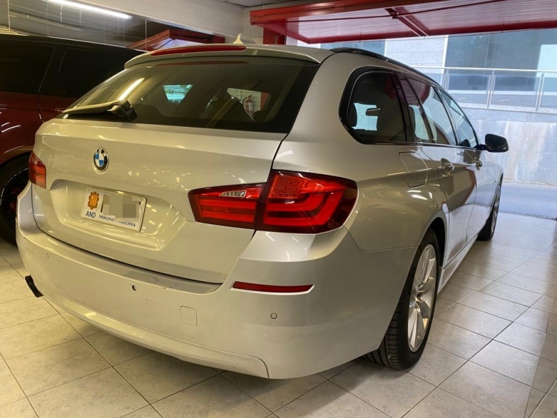 BMW 520i