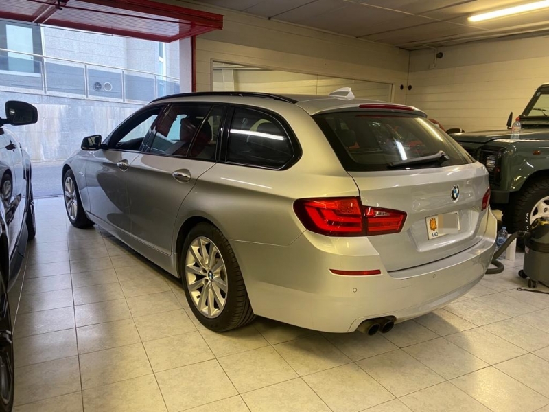 BMW 520i