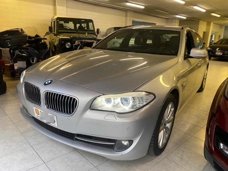 BMW 520i