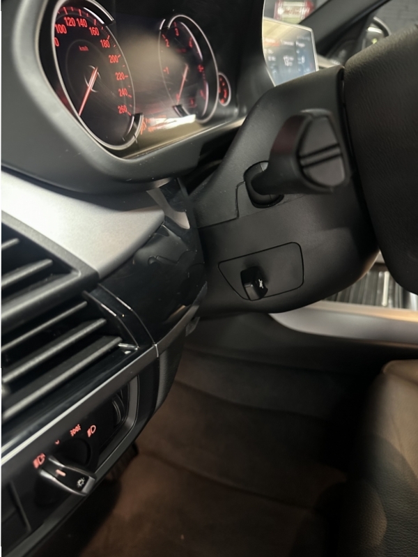 BMW X5 4.0d pack M 