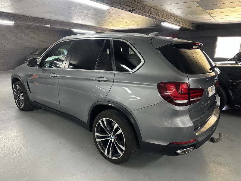 BMW X5 4.0d pack M 