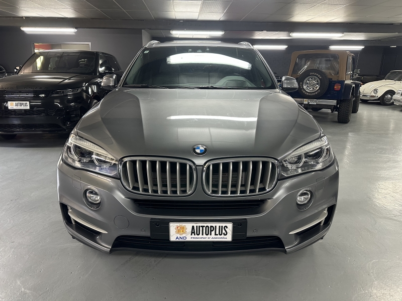 BMW X5 4.0d pack M 