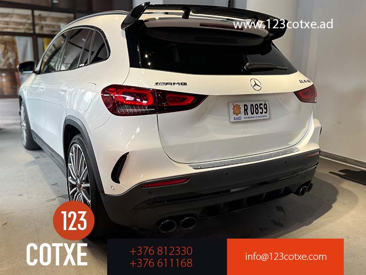 Mercedes Benz GLA 45 AMG 4M°AERO-PAKET°PANO°NIGHT°21