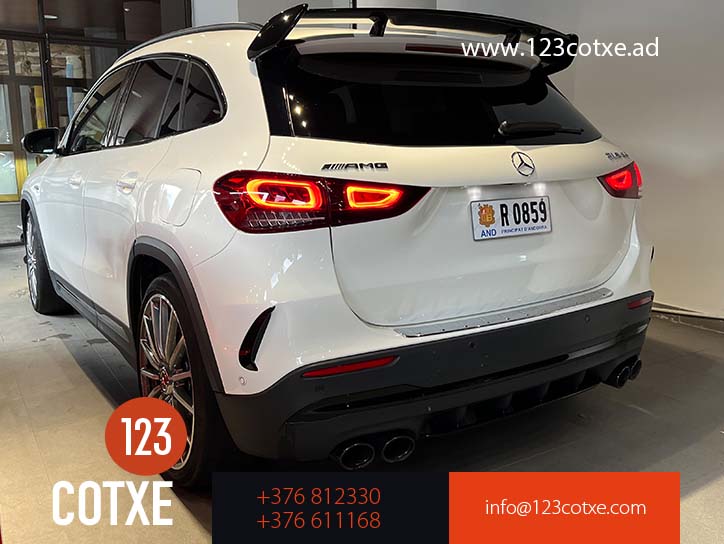 Mercedes Benz GLA 45 AMG 4M°AERO-PAKET°PANO°NIGHT°21