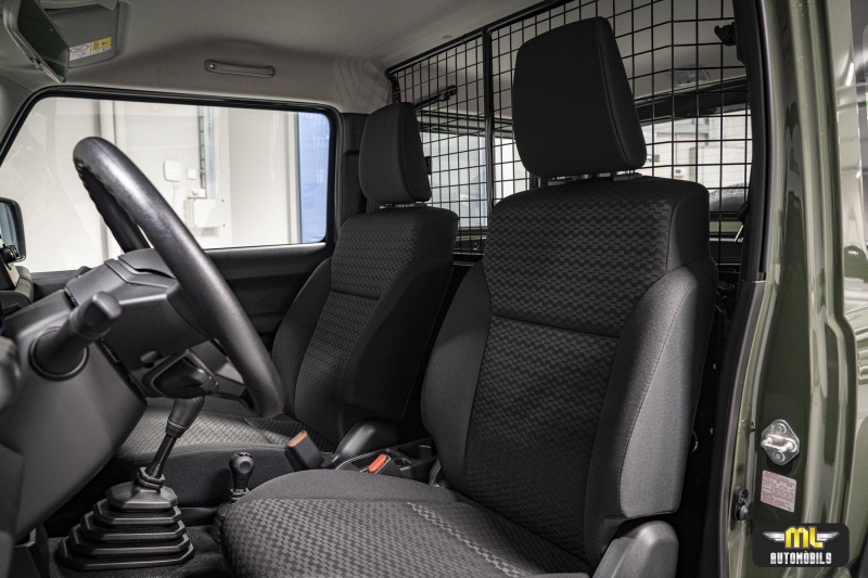 Suzuki Jimny Pro 1.5 4WD | NOU A ESTRENAR