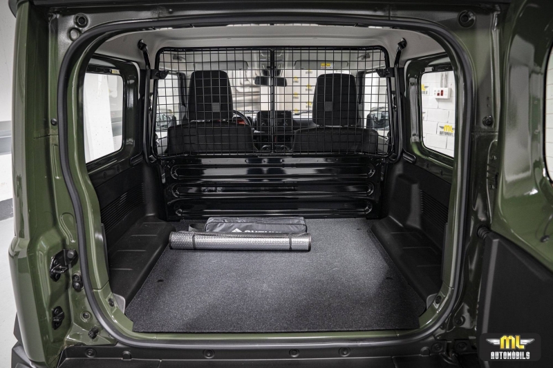 Suzuki Jimny Pro 1.5 4WD | NOU A ESTRENAR