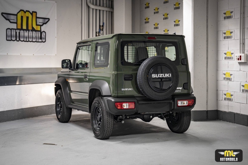 Suzuki Jimny Pro 1.5 4WD | NOU A ESTRENAR