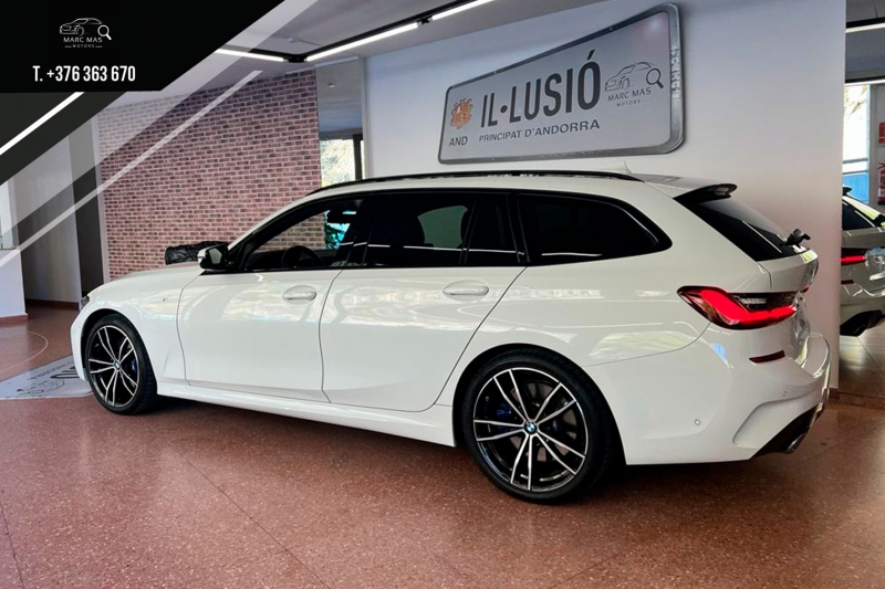 BMW 330i XDirve