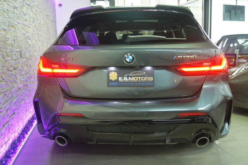 BMW M135i XDRIVE 306CV * FULL EQUIP *
