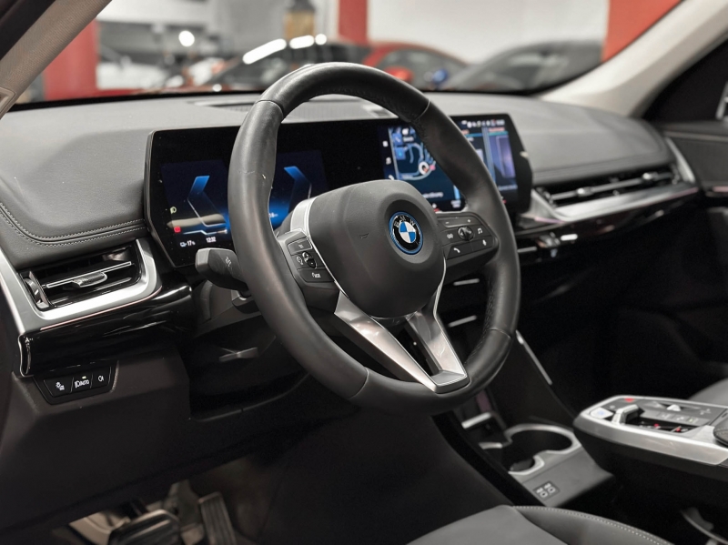 BMW iX1 30e X-Drive 272cv 100% Elèctric