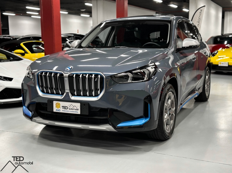 BMW iX1 30e X-Drive 272cv 100% Elèctric