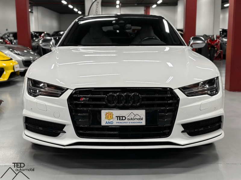 Audi S7 V8 450cv Quattro Akrapovic