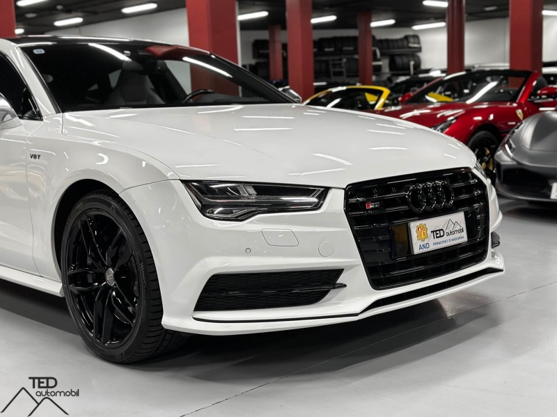 Audi S7 V8 450cv Quattro Akrapovic