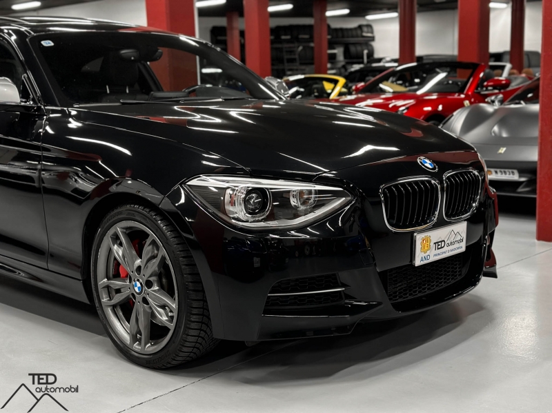 BMW M135i X-Drive 320cv