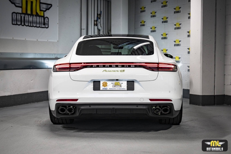 Porsche Panamera 4S E-Hybrid