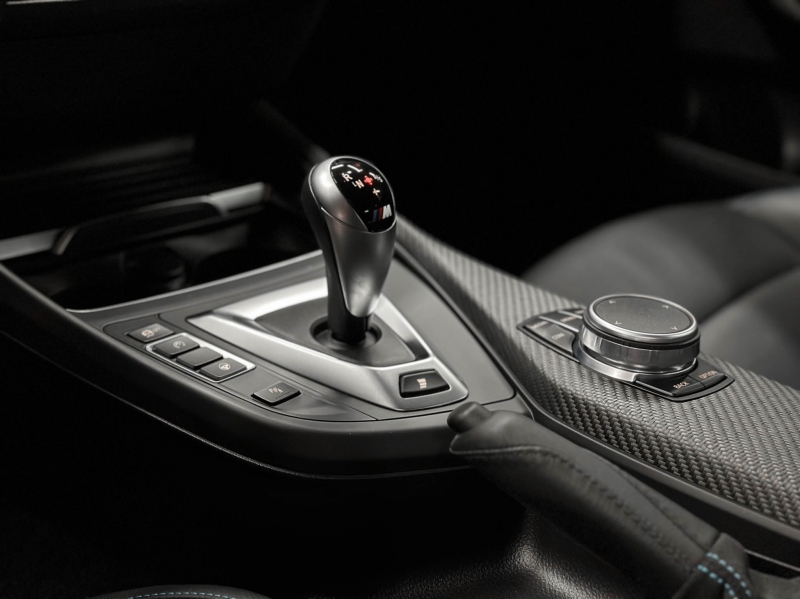 BMW M2 Comptetition 410cv DKG