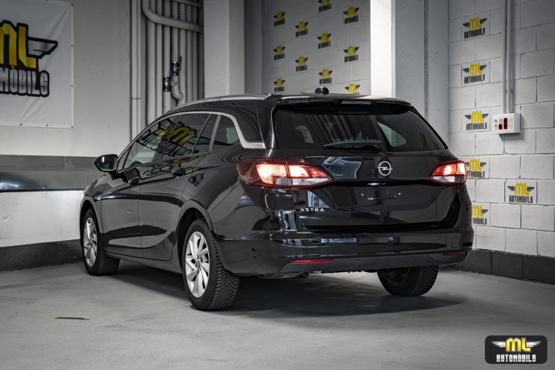 Opel Astra Sports Tourer 1.2 Turbo 145CV