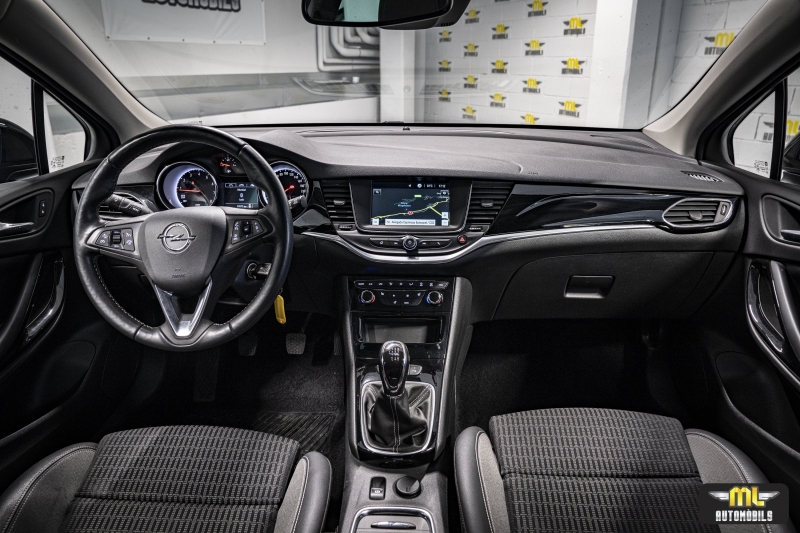 Opel Astra Sports Tourer 1.2 Turbo 145CV