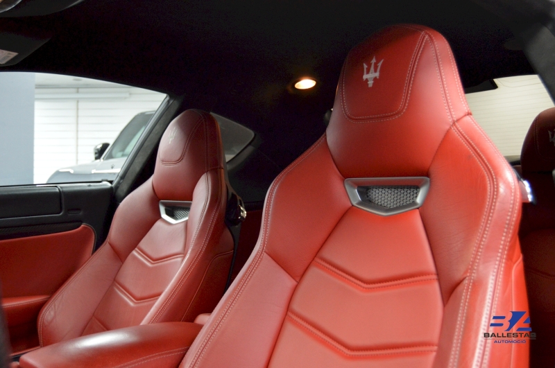 Maserati GranTurismo S MC Sport Line 460cv F1.  