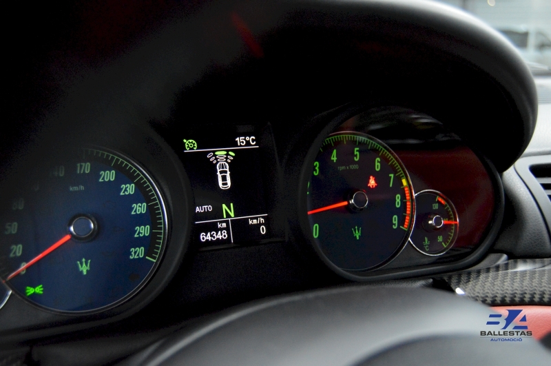 Maserati GranTurismo S MC Sport Line 460cv F1.  