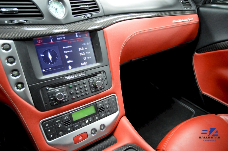 Maserati GranTurismo S MC Sport Line 460cv F1.  