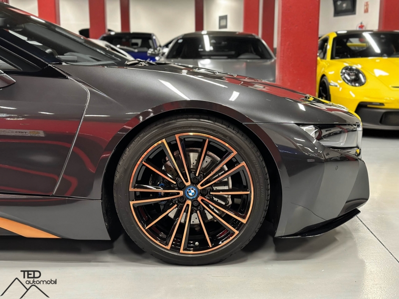 BMW i8 Roadster Sophisto Edition 1/200 374cv