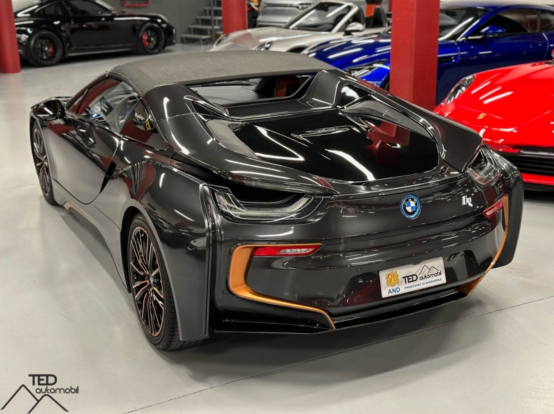 BMW i8 Roadster Sophisto Edition 1/200 374cv
