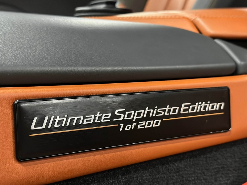 BMW i8 Roadster Sophisto Edition 1/200 374cv