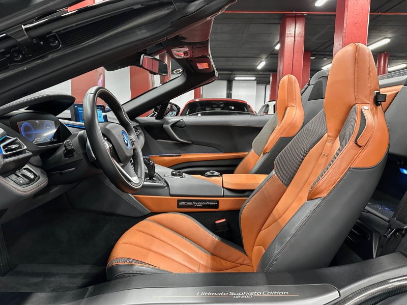 BMW i8 Roadster Sophisto Edition 1/200 374cv