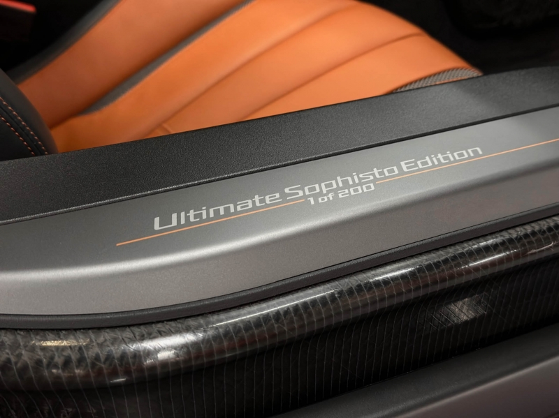 BMW i8 Roadster Sophisto Edition 1/200 374cv