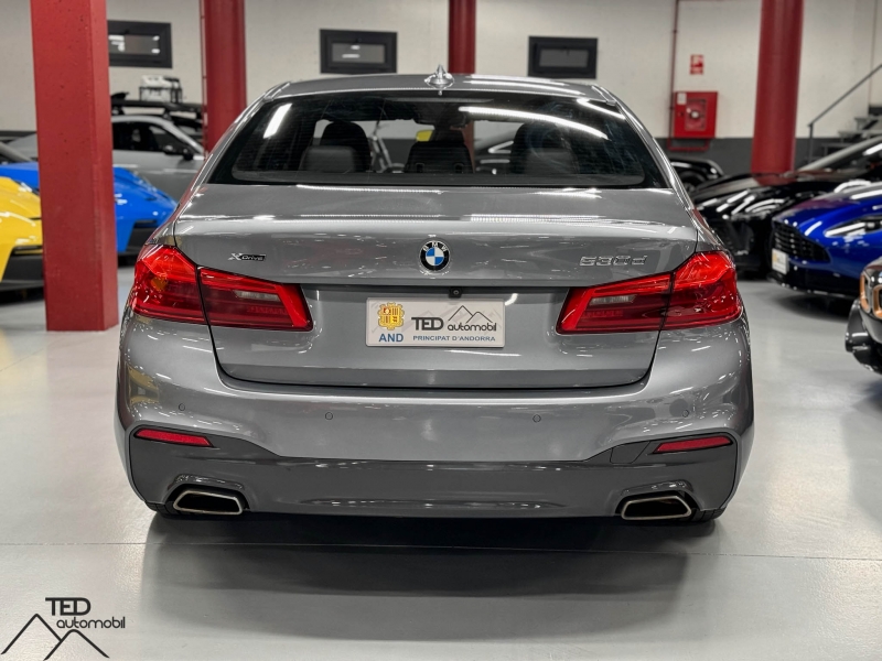BMW 530d X-Drive 4x4 Pack M 265cv